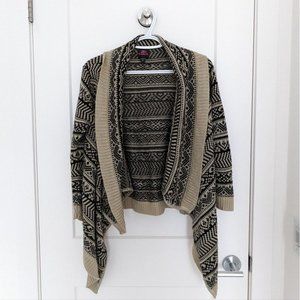 2b Bebe Patterned Cardigan